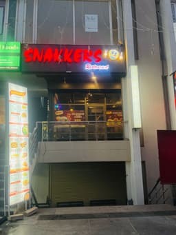 Quick Bites Near Me – Kharar Nijjar Road | Snakkers Outlet